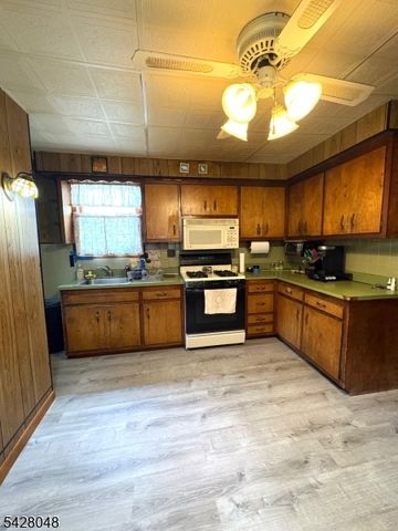 381 Highland Ave, Clifton City, NJ 07011