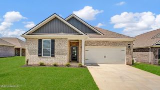 62 Harvest Dance Drive, Byhalia, MS 38611