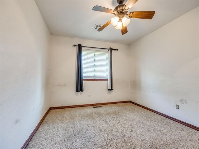 1613 Kingsgate Road, Oklahoma City, OK 73159