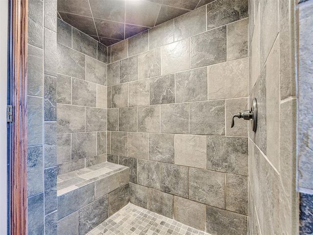 1613 Kingsgate Road, Oklahoma City, OK 73159