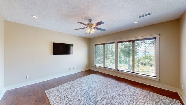 540 BREATHTAKING LOOP, Savannah, TN 38372