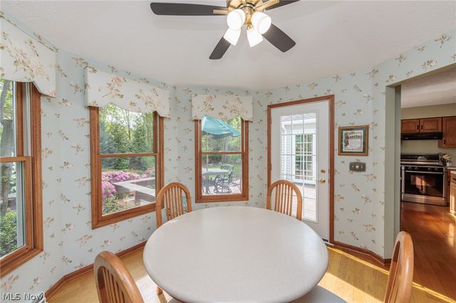 409 Avon Point Avenue, Avon Lake, OH 44012