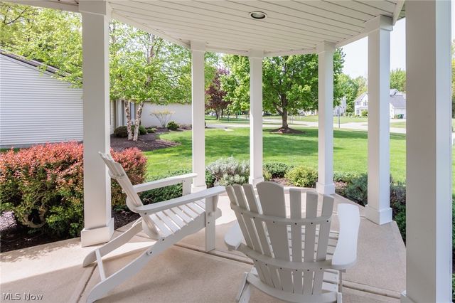 409 Avon Point Avenue, Avon Lake, OH 44012