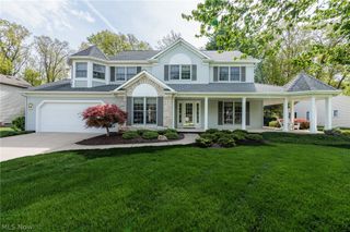 409 Avon Point Avenue, Avon Lake, OH 44012