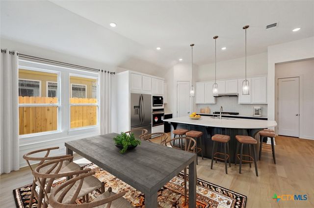 2812 Bergamot Drive, New Braunfels, TX 78130