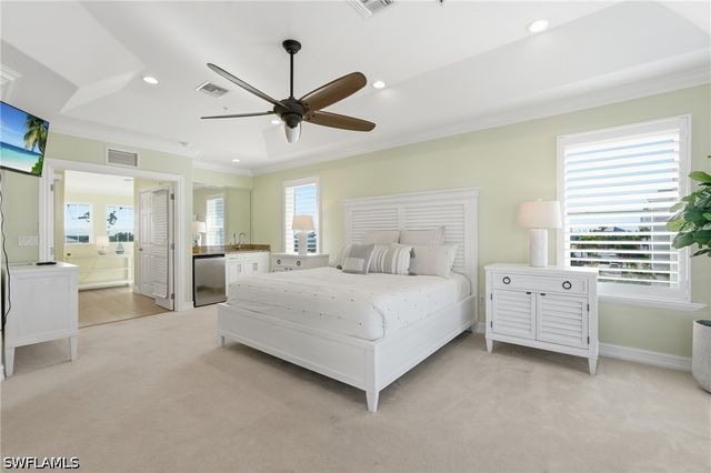 260 Key West CT, Fort Myers Beach, FL 33931