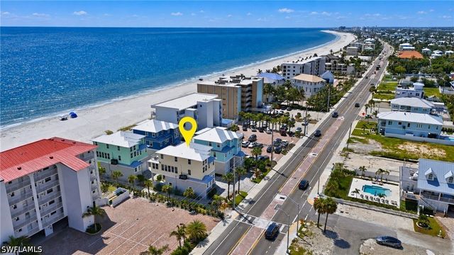 260 Key West CT, Fort Myers Beach, FL 33931