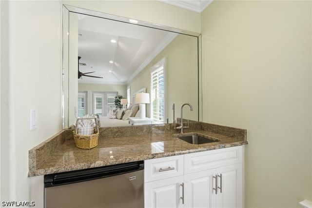 260 Key West CT, Fort Myers Beach, FL 33931