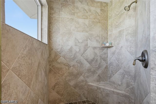 260 Key West CT, Fort Myers Beach, FL 33931