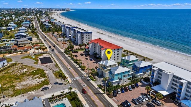 260 Key West CT, Fort Myers Beach, FL 33931