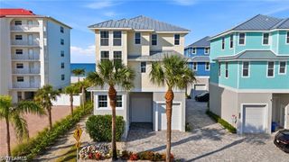 260 Key West CT, Fort Myers Beach, FL 33931