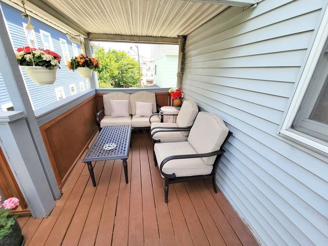 16 Leyden St 2, Medford, MA 02155