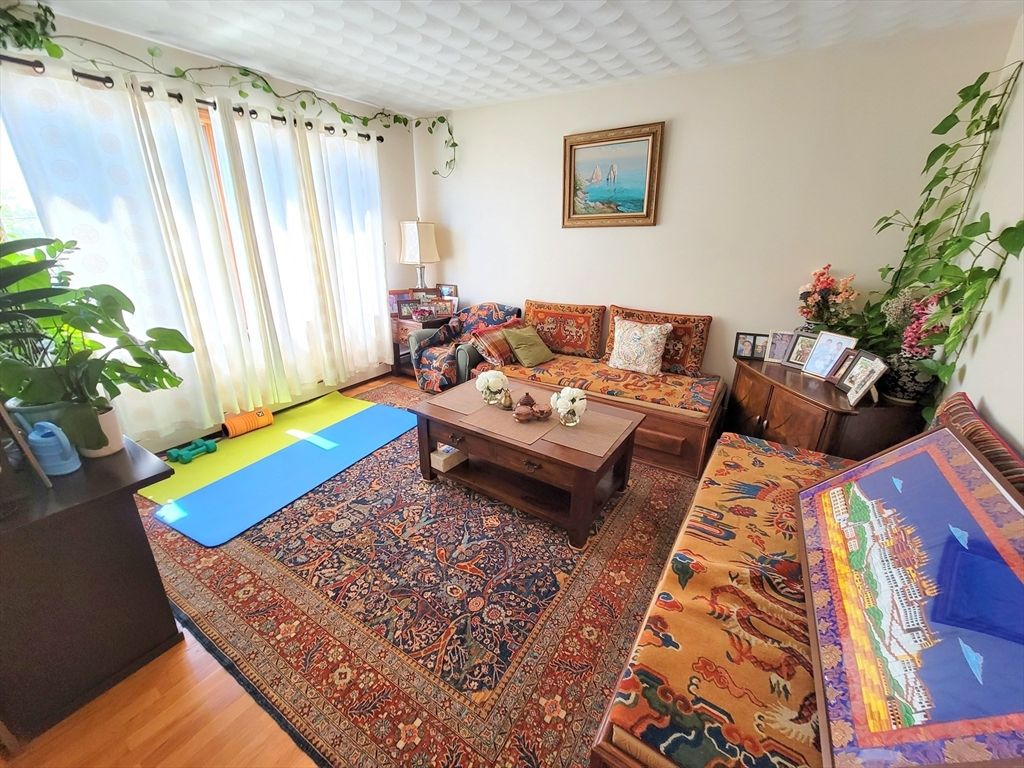 16 Leyden St 2, Medford, MA 02155