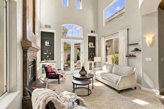 1808 Swan Falls Ln, Roseville, CA 95661