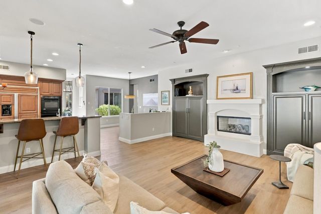1808 Swan Falls Ln, Roseville, CA 95661