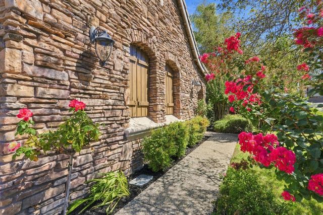 1808 Swan Falls Ln, Roseville, CA 95661