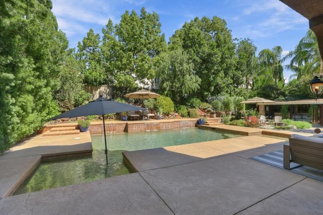1808 Swan Falls Ln, Roseville, CA 95661