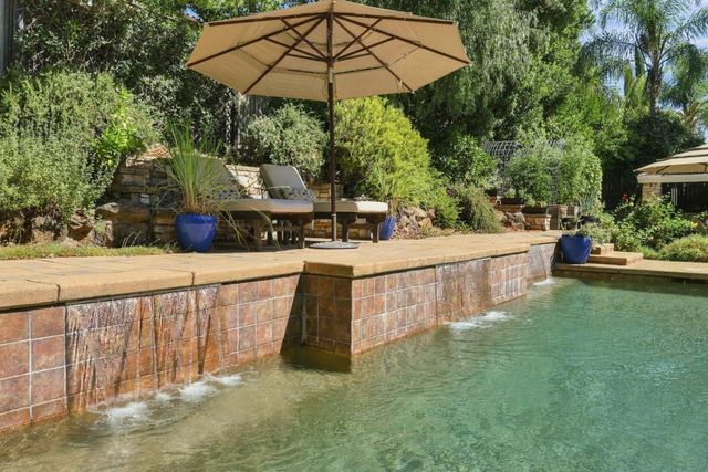 1808 Swan Falls Ln, Roseville, CA 95661