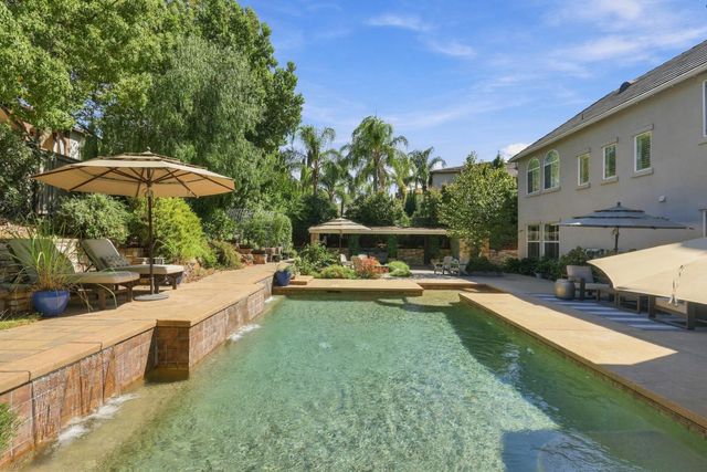 1808 Swan Falls Ln, Roseville, CA 95661