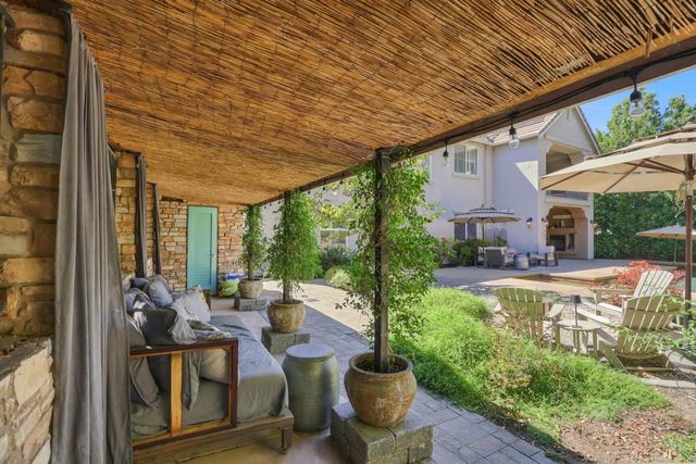 1808 Swan Falls Ln, Roseville, CA 95661