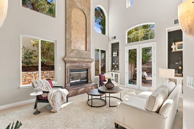 1808 Swan Falls Ln, Roseville, CA 95661