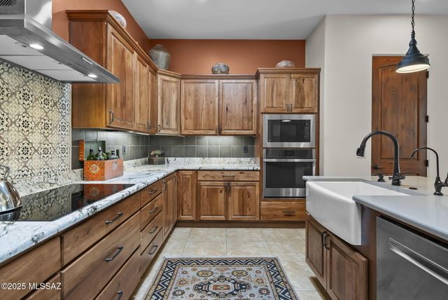 19 Calle Maria Elena, Tubac, AZ 85646