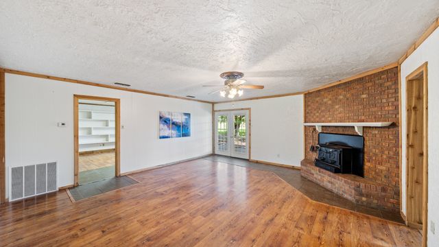 12010 County Road 4037, Kemp, TX 75143
