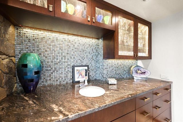 1205 Oak Tree Drive, Edmond, OK 73025