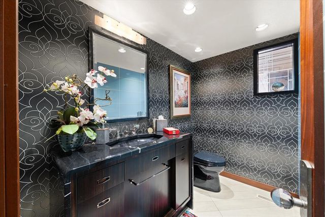 1205 Oak Tree Drive, Edmond, OK 73025
