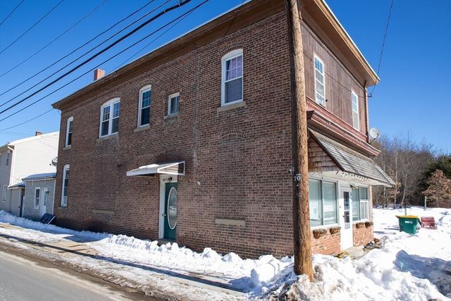 865 S Barre Rd, Barre, MA 01005