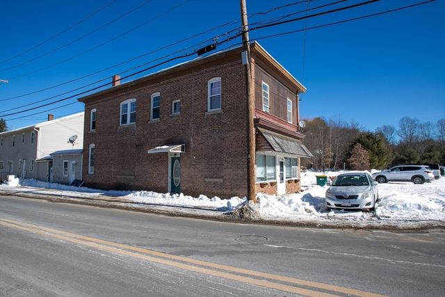 865 S Barre Rd, Barre, MA 01005