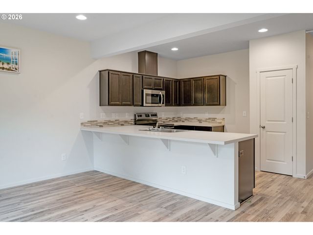 2210 Ne 115TH Ct 214, Vancouver, WA 98684