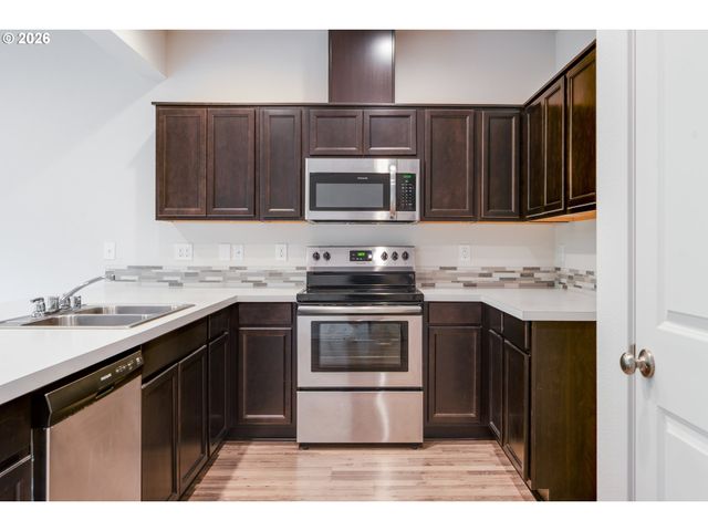 2210 Ne 115TH Ct 214, Vancouver, WA 98684