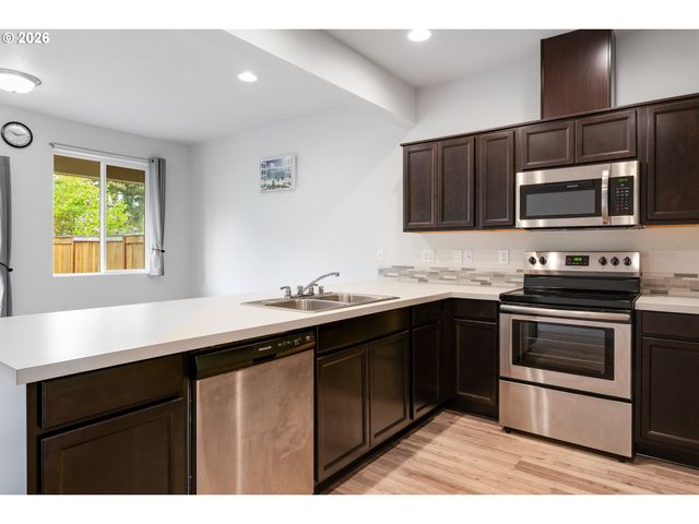 2210 Ne 115TH Ct 214, Vancouver, WA 98684