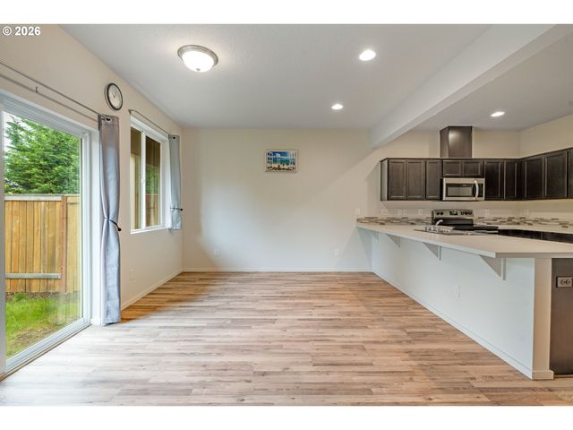 2210 Ne 115TH Ct 214, Vancouver, WA 98684