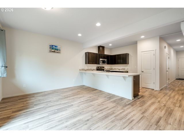 2210 Ne 115TH Ct 214, Vancouver, WA 98684