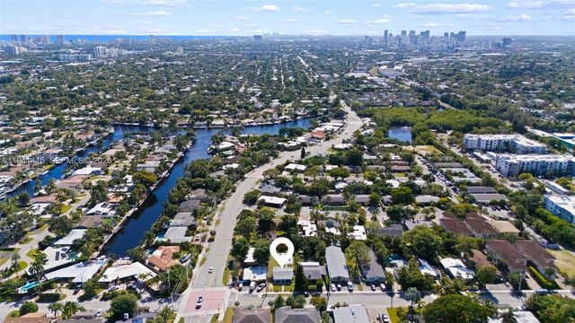 1464 NE 24th St, Wilton Manors, FL 33305