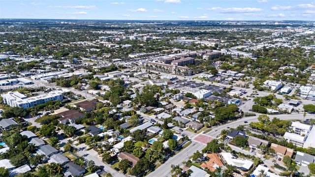 1464 NE 24th St, Wilton Manors, FL 33305