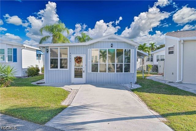 4751 Liberty LN W, Estero, FL 33928