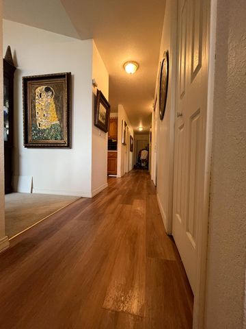 460 Bethel Avenue, Mammoth Spring, AR 72554