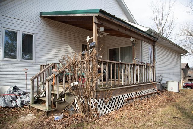 460 Bethel Avenue, Mammoth Spring, AR 72554