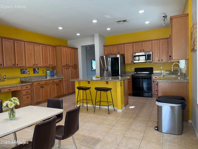 3738 W RUSHMORE Drive, Anthem, AZ 85086