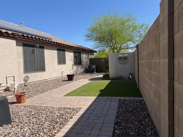 3738 W RUSHMORE Drive, Anthem, AZ 85086