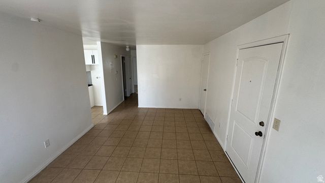 2530 S PARKCREST DR, West Valley City, UT 84119