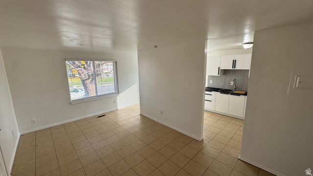 2530 S PARKCREST DR, West Valley City, UT 84119