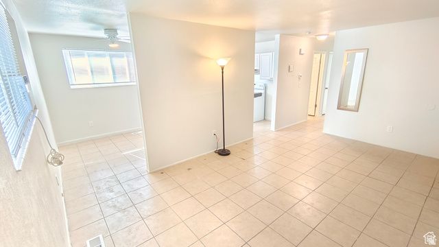 2530 S PARKCREST DR, West Valley City, UT 84119