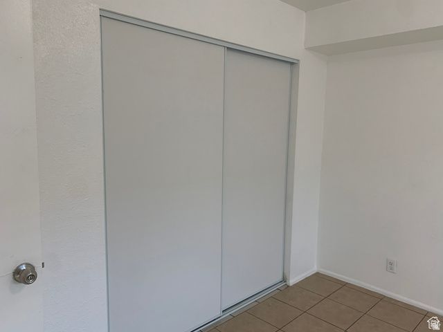 2530 S PARKCREST DR, West Valley City, UT 84119