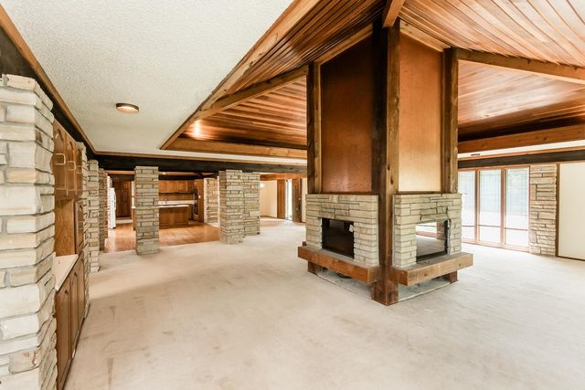 19031 SW Tawakoni Rd, Douglass, KS 67039