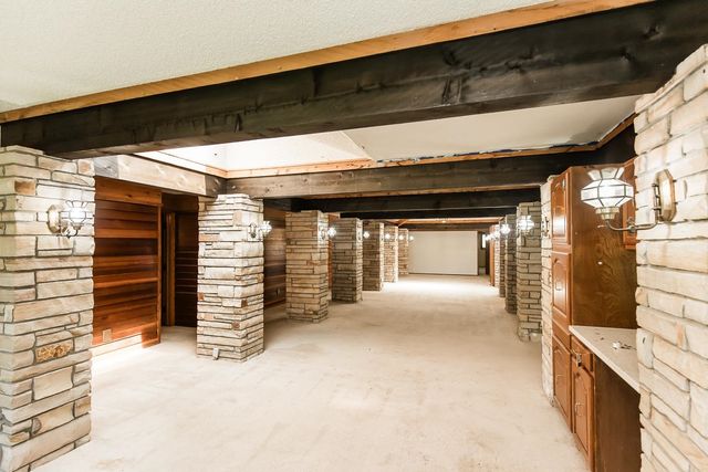 19031 SW Tawakoni Rd, Douglass, KS 67039