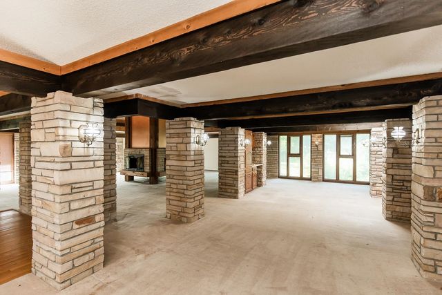 19031 SW Tawakoni Rd, Douglass, KS 67039